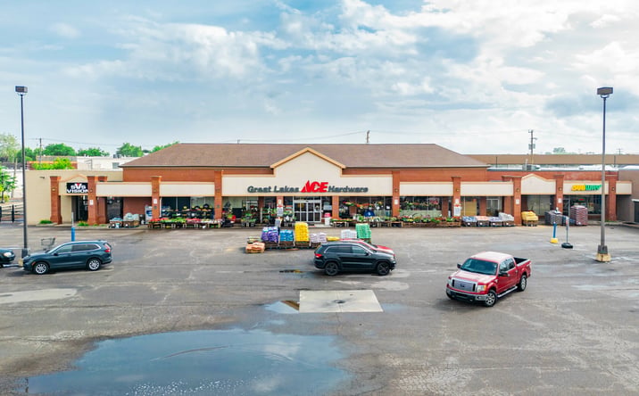 Pictures of Retail property located at 15801 Southfield Road, Allen Park, MI 48101 for sales - image #1