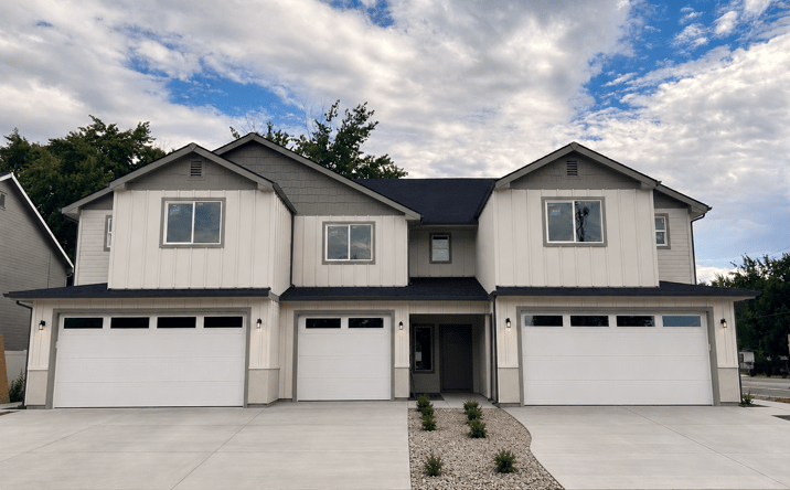 Pictures of Multifamily property located at 102 Northeast 3rd Street, Fruitland, ID 83619 for sales - image #1