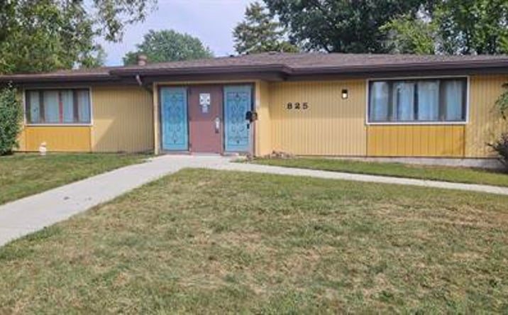 Pictures of Retail property located at 835 South 7th Street, Forest City, IA 50436 for sales - image #1