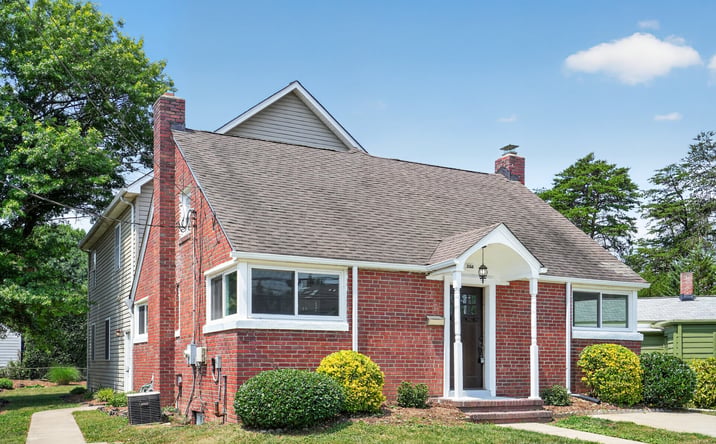 Pictures of Multifamily property located at 750 North George Mason Drive, Arlington, VA 22203 for sales - image #1