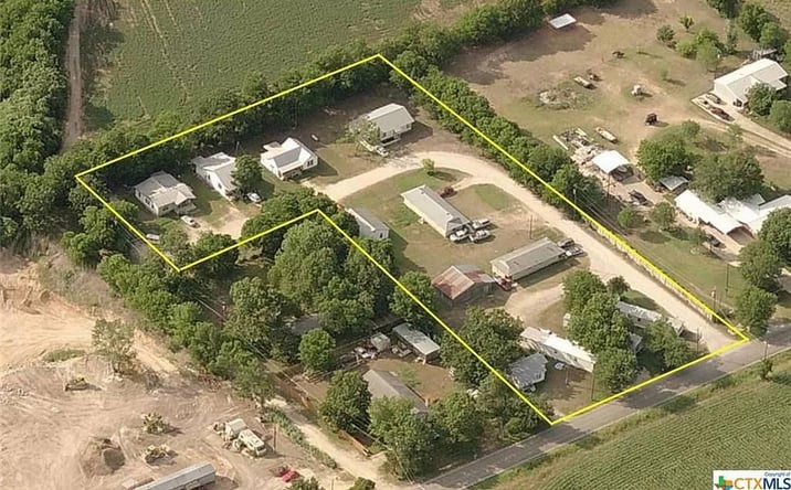 Pictures of Multifamily property located at 1321 Harris Hill Rd, San Marcos, TX 78666 for sales - image #1