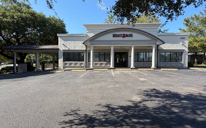 Pictures of Retail, Office property located at 6151 Airport Boulevard, Mobile, AL 36608 for sales - image #1