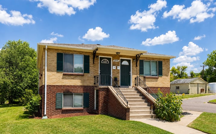 Pictures of Multifamily property located at 3544 S Bannock St, Englewood, CO 80110 for sales - image #1