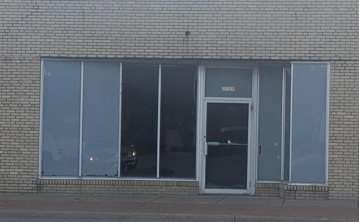 Pictures of Office, Retail property located at 3158 AVENUE OF THE CITIES Avenue, Moline, IL 61265 for sales - image #1