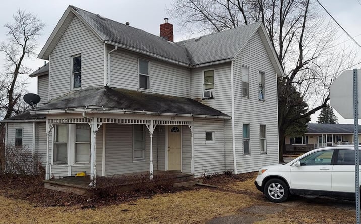 Pictures of Multifamily property located at 1202 17 Avenue, Viola, IL 61486 for sales - image #1
