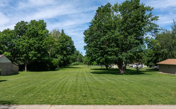 Pictures of Land property located at 533 N Stewart Street, Geneseo, IL 61254 for sales - image #1