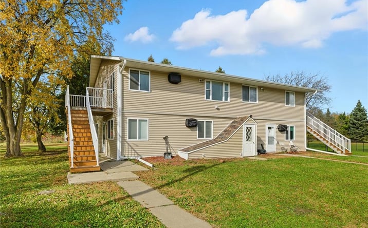 Pictures of Multifamily property located at 23017 60th Ave, Saint Augusta, MN 56301 for sales - image #1