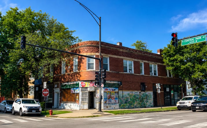 Pictures of Mixed Use, Multifamily property located at 956 N Central Park Avenue, Chicago, IL 60651 for sales - image #1