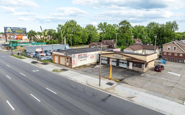 Pictures of Retail, Industrial property located at 1790 East Eight Mile Road, Detroit, MI 48203 for sales - image #1