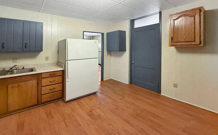 Pictures of Multifamily property located at 1023 Park Street, Evansville, IN 47710 for sales - image #1