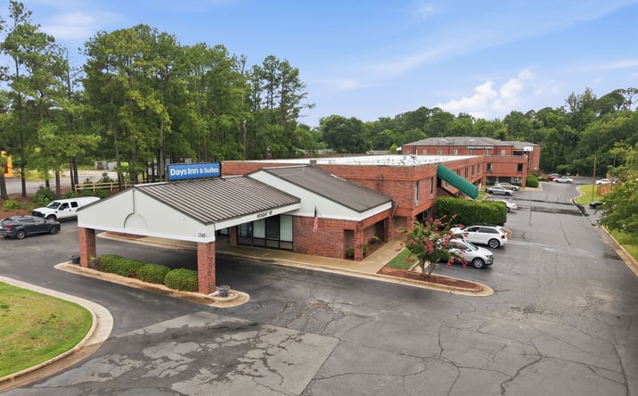 Pictures of Multifamily property located at 1340 North Wesleyan Boulevard, Rocky Mount, NC 27804 for sales - image #1