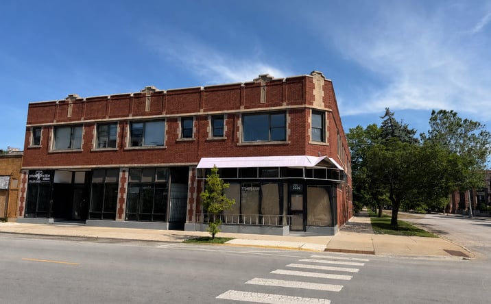 Pictures of Mixed Use property located at 7450 South Luella Avenue, Chicago, IL 60649 for sales - image #1