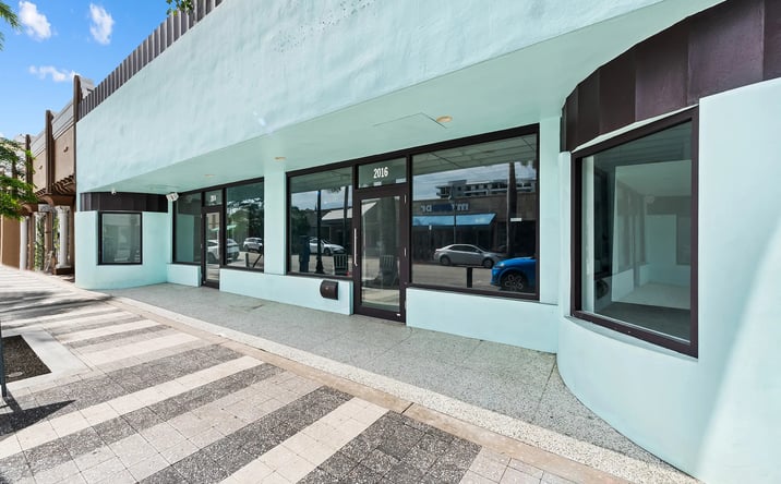 Pictures of Retail property located at 2014-2016 Harrison St, Hollywood, FL 33020 for sales - image #1