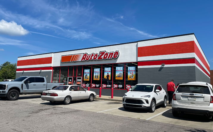 Pictures of Retail property located at 137 East Columbia Ave, Batesburg-Leesville, SC 29070 for sales - image #1