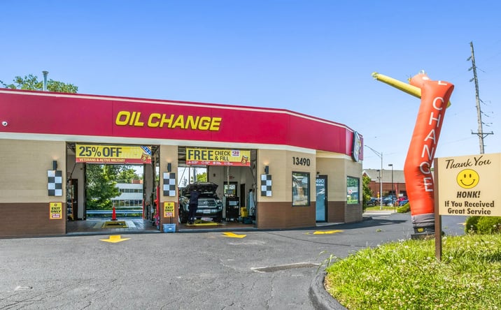 Pictures of Retail property located at 13490 Olive Boulevard, Chesterfield, MO 63017 for sales - image #1