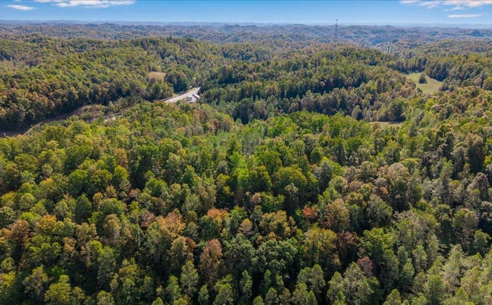 Pictures of Land property located at 9999 KY-15, Campton, KY 41301 for sales - image #1