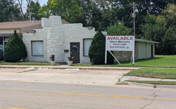 Pictures of Retail, Office property located at 1931 Seward Avenue, Topeka, KS 66616 for sales - image #1