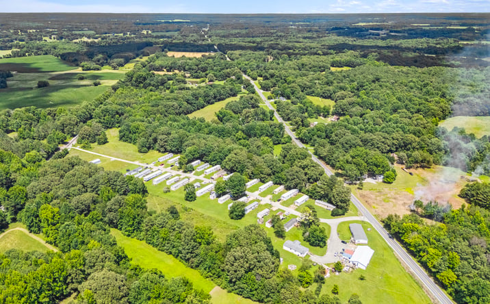 Pictures of Mobile Home Park property located at 2945 U.S. 79, Atwood, TN 38220 for sales - image #1