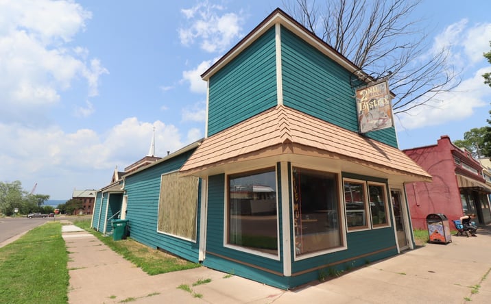 Pictures of Retail, Business for Sale property located at 201 Main St E, Ashland, WI 54806 for sales - image #1