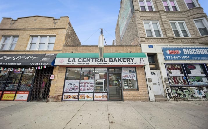 Pictures of Business for Sale, Retail property located at 2702 W Cermak Road, Chicago, IL 60608 for sales - image #1