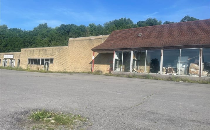 Pictures of Retail property located at 131 Delaware Avenue, Sidney, NY 13838 for sales - image #1