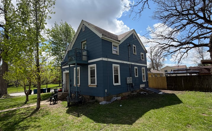 Pictures of Retail, Multifamily, Mixed Use property located at 103 N DIVISION ST, PONTIAC, IL 61764-1777 for sales - image #1
