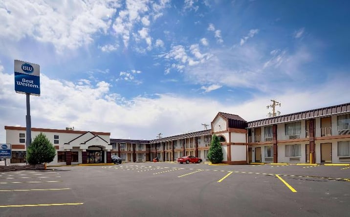 Pictures of Hospitality property located at 1015 S HAYNES AVE, MILES CITY, MT 59301-5727 for sales - image #1