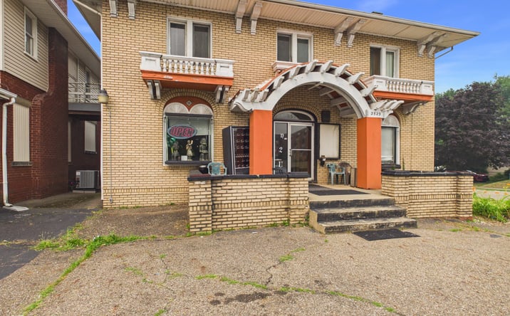 Pictures of Multifamily, Mixed Use property located at 2529 Cleveland Avenue Northwest, Canton, OH 44709 for sales - image #1