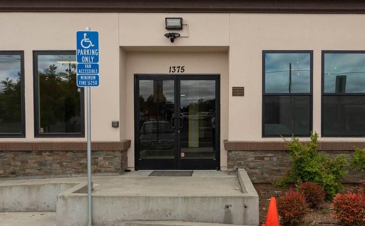 Pictures of Mixed Use property located at 1375 Petaluma Blvd N, Petaluma, CA 94952 for sales - image #1