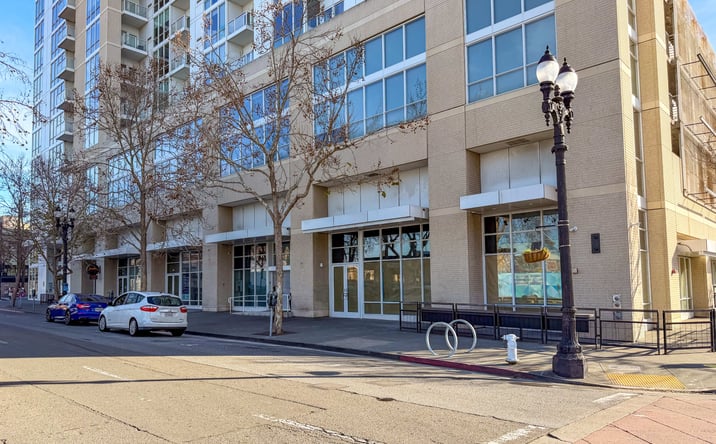 Pictures of Retail property located at 200 Broadway, Oakland, CA 94607 for sales - image #1