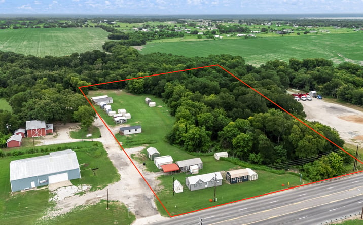 Pictures of Retail, Office, Mixed Use property located at 766 E QUINLAN PKWY, QUINLAN, TX 75474-8640 for sales - image #1