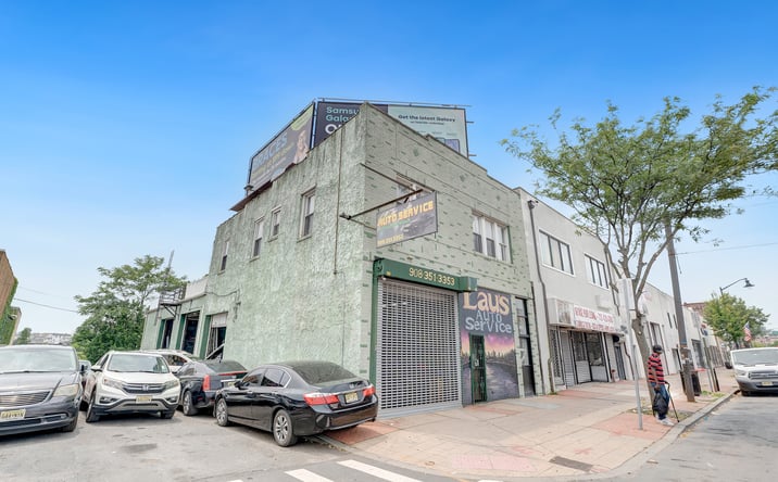 Pictures of Retail, Multifamily property located at 1038 Elizabeth Avenue, Elizabeth, NJ 07201 for sales - image #1