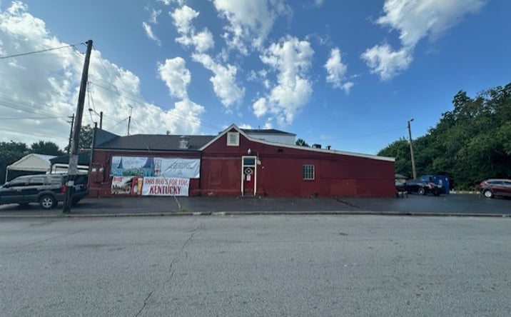 Pictures of Retail property located at 3700 Taylor Boulevard, Louisville, KY 40215 for sales - image #1