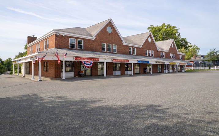 Pictures of Retail property located at 292 Main Street, Northborough, MA 01532 for sales - image #1