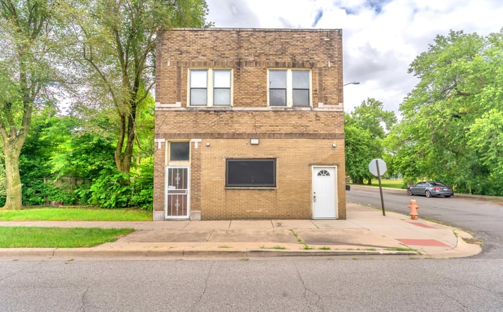 Pictures of Mixed Use, Retail property located at 2439 W 15th Avenue, Gary, IN 46404 for sales - image #1