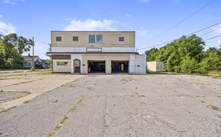 Pictures of Mixed Use, Retail, Business for Sale property located at 1500 Virginia Street, Gary, IN 46407 for sales - image #1