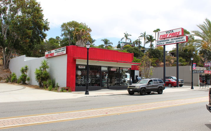 Pictures of Retail property located at 636 S Santa Fe Ave, Vista, CA 92084 for sales - image #1