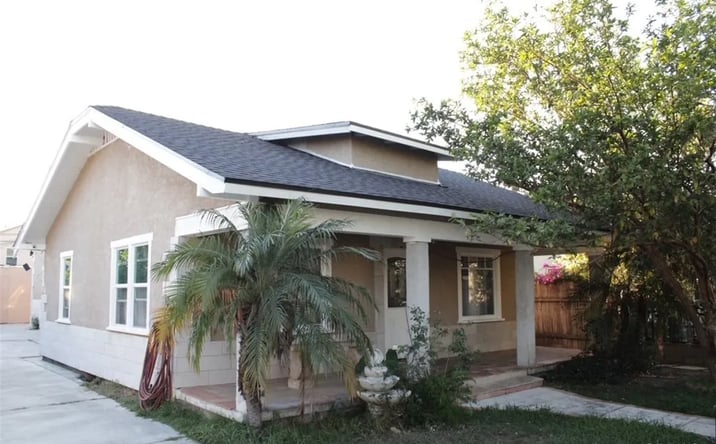 1467 Walnut Ave
