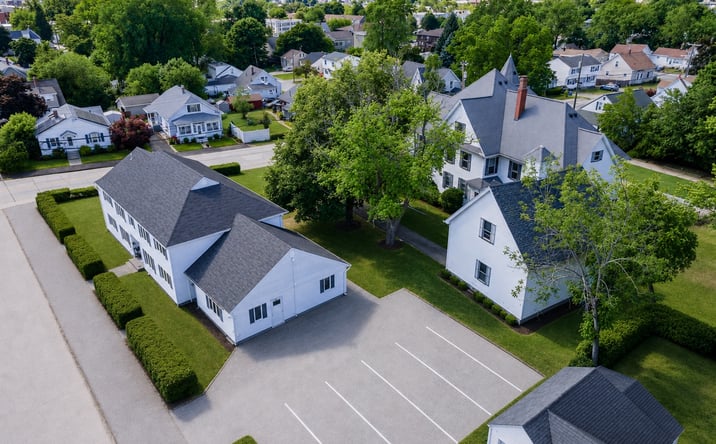 794 Hayward Street in Manchester, NH 03103