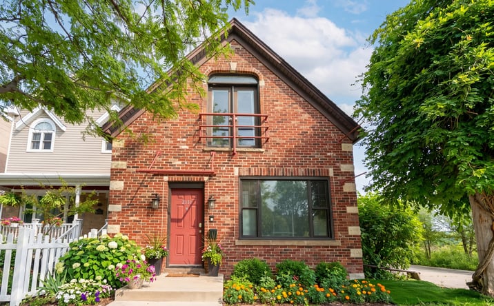 2331 N Elston Avenue, Chicago, IL 60614 For Sale | Crexi.com