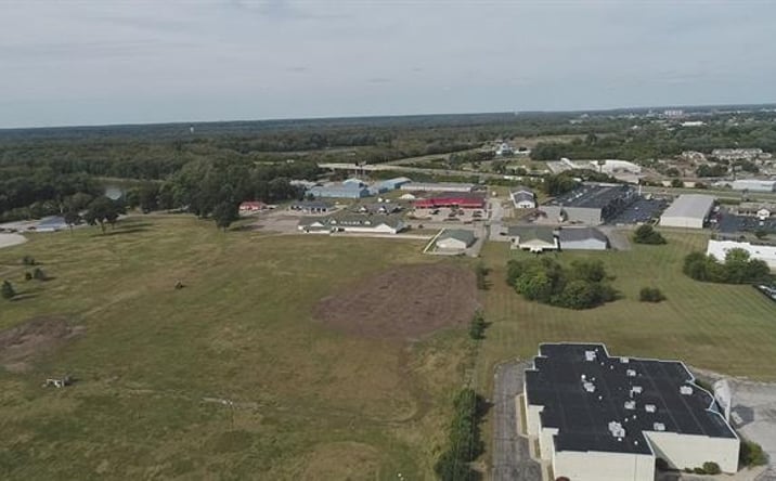 Pictures of Land property located at 500 Honey Creek Dr Lot D, Terre Haute, IN 47802 for sales - image #1