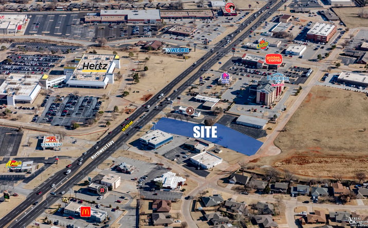 Pictures of Land property located at 5758 Northwest Expy, Warr Acres, OK 73132 for sales - image #1