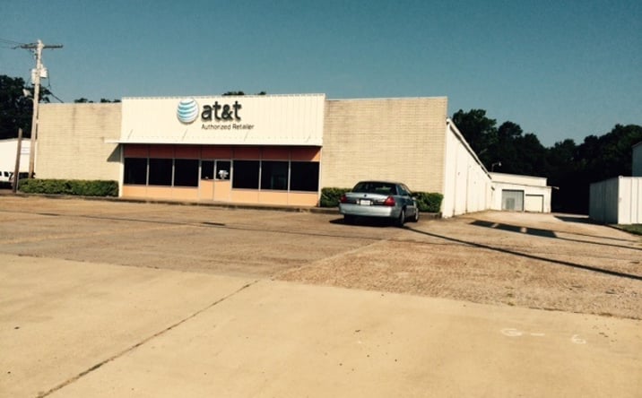 Pictures of Office, Retail property located at 260 Sgt Prentiss Dr, Natchez, MS 39120 for sales - image #1