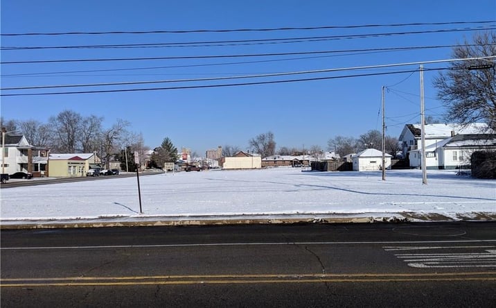 Pictures of Land property located at 1742 Meridian St, Anderson, IN 46016 for sales - image #1