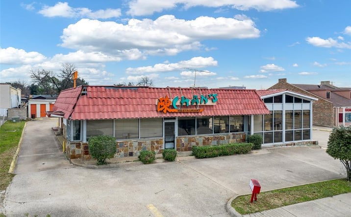 Pictures of Retail property located at 6318 Broadway Blvd, Garland, TX 75043 for sales - image #1