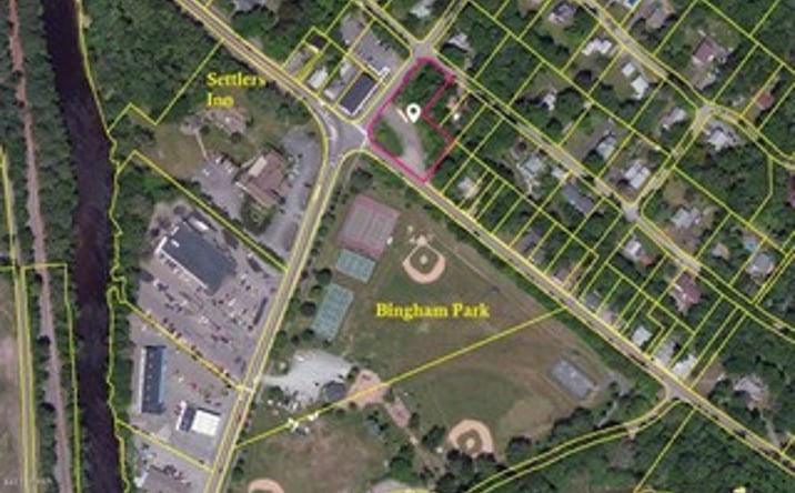 Pictures of Land property located at Hudson & Spruce St, Hawley, PA 18428 for sales - image #1