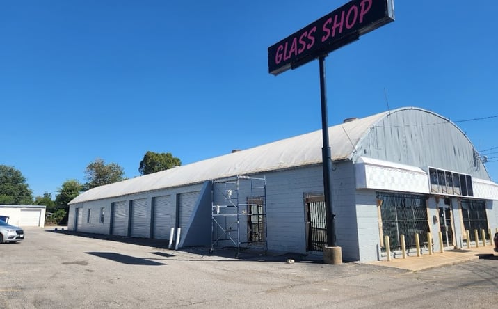 Pictures of Industrial, Retail property located at 4621 NW 10th St, Oklahoma City, OK 73127 for sales - image #1