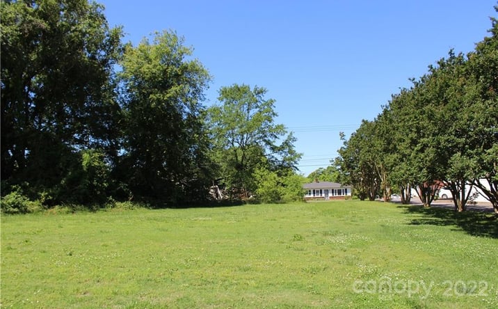 Pictures of Retail, Office, Hospitality property located at 617 US-221, Rutherfordton, NC 28139 for sales - image #1