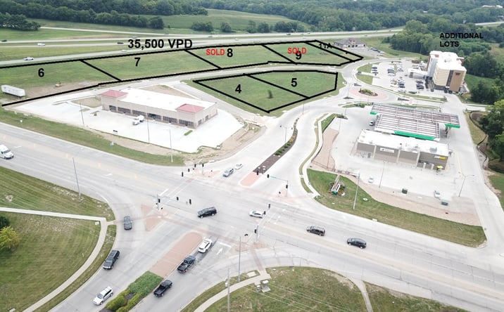 Pictures of Land property located at 4774 Verona Dr, Lot 9 & 11A, Saint Joseph, MO 64506 for sales - image #1