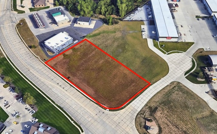 Pictures of Retail, Office, Mixed Use, Land property located at 3300 Ox Box Cir, Lincoln, NE 68504 for sales - image #1